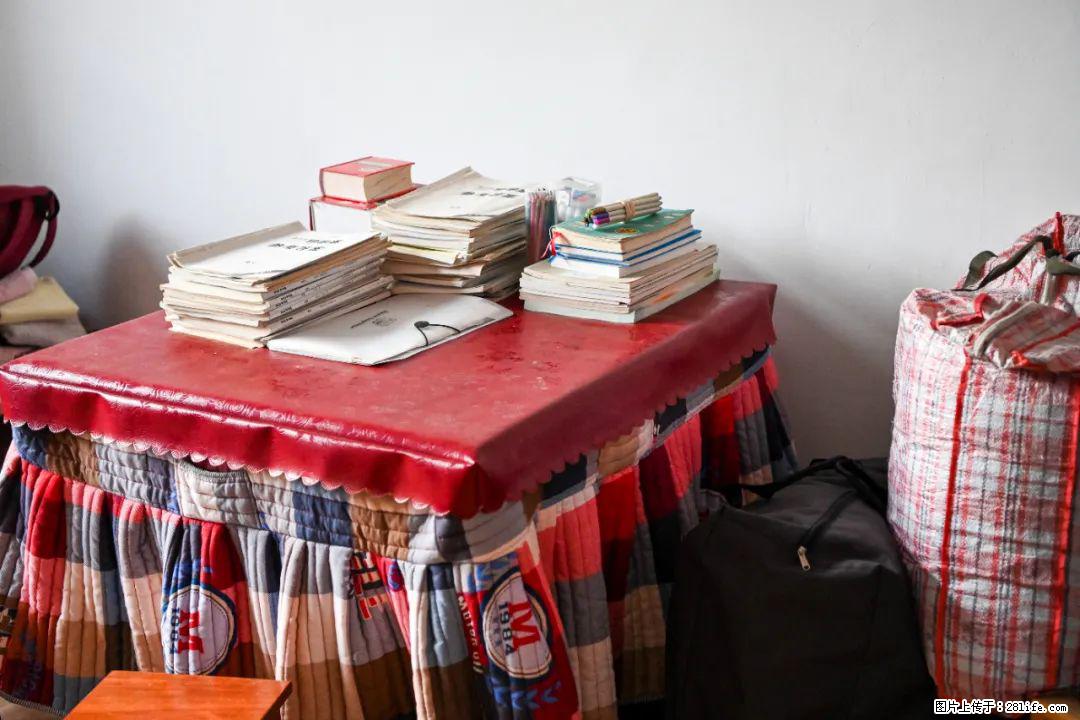 全网追的“扁担女孩”，找了一份暑假工，时薪12元 - 凉山生活资讯 - 凉山28生活网 liangshan.28life.com