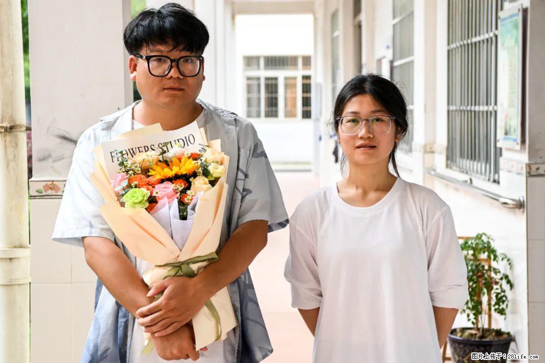 全网追的“扁担女孩”，找了一份暑假工，时薪12元 - 凉山生活资讯 - 凉山28生活网 liangshan.28life.com